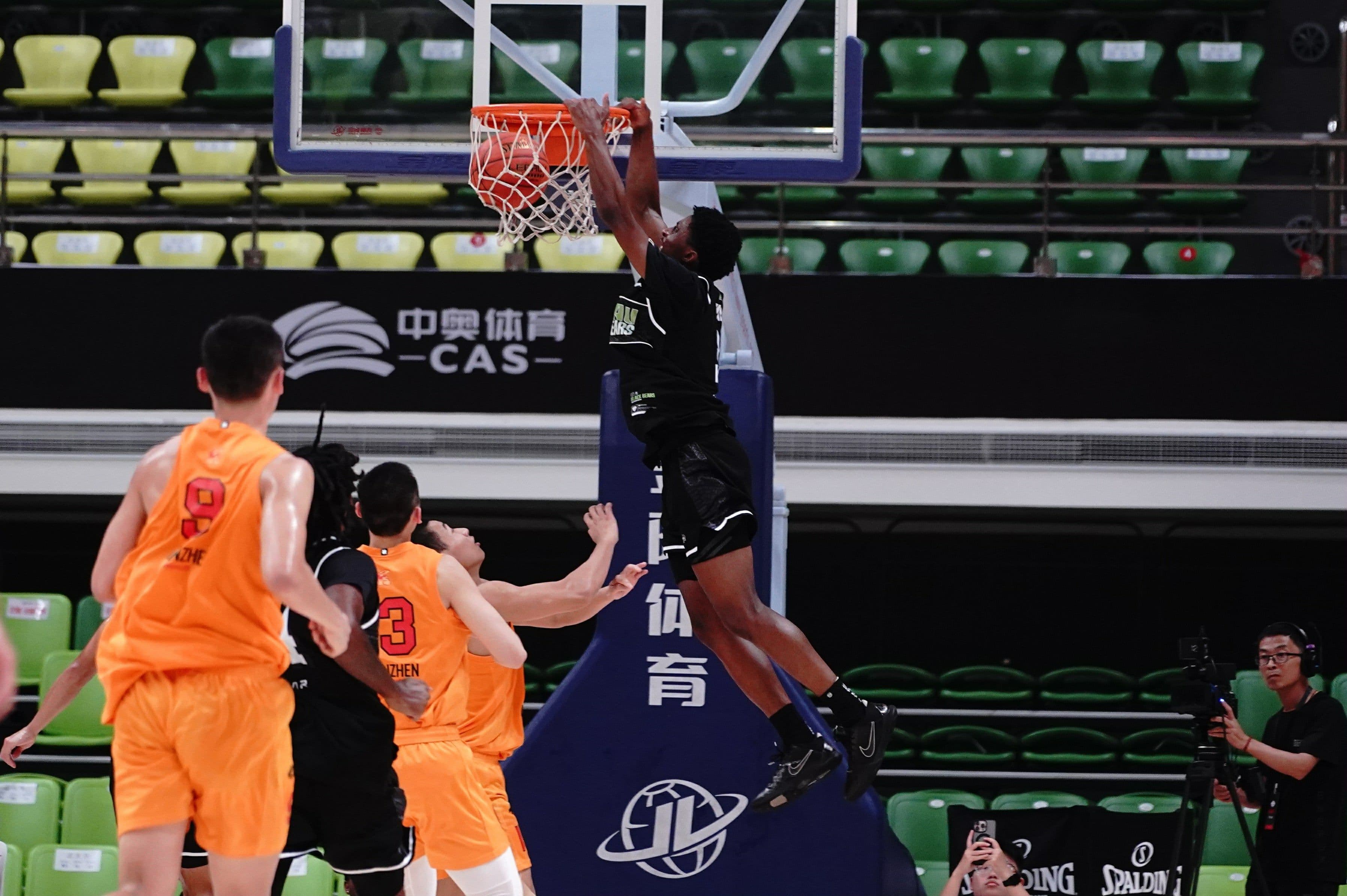 The Black Bears claw their way to victory